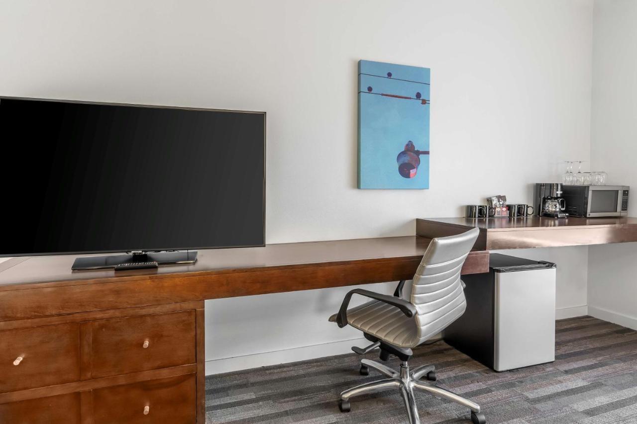 Hyatt Place Richmond Arboretum Экстерьер фото