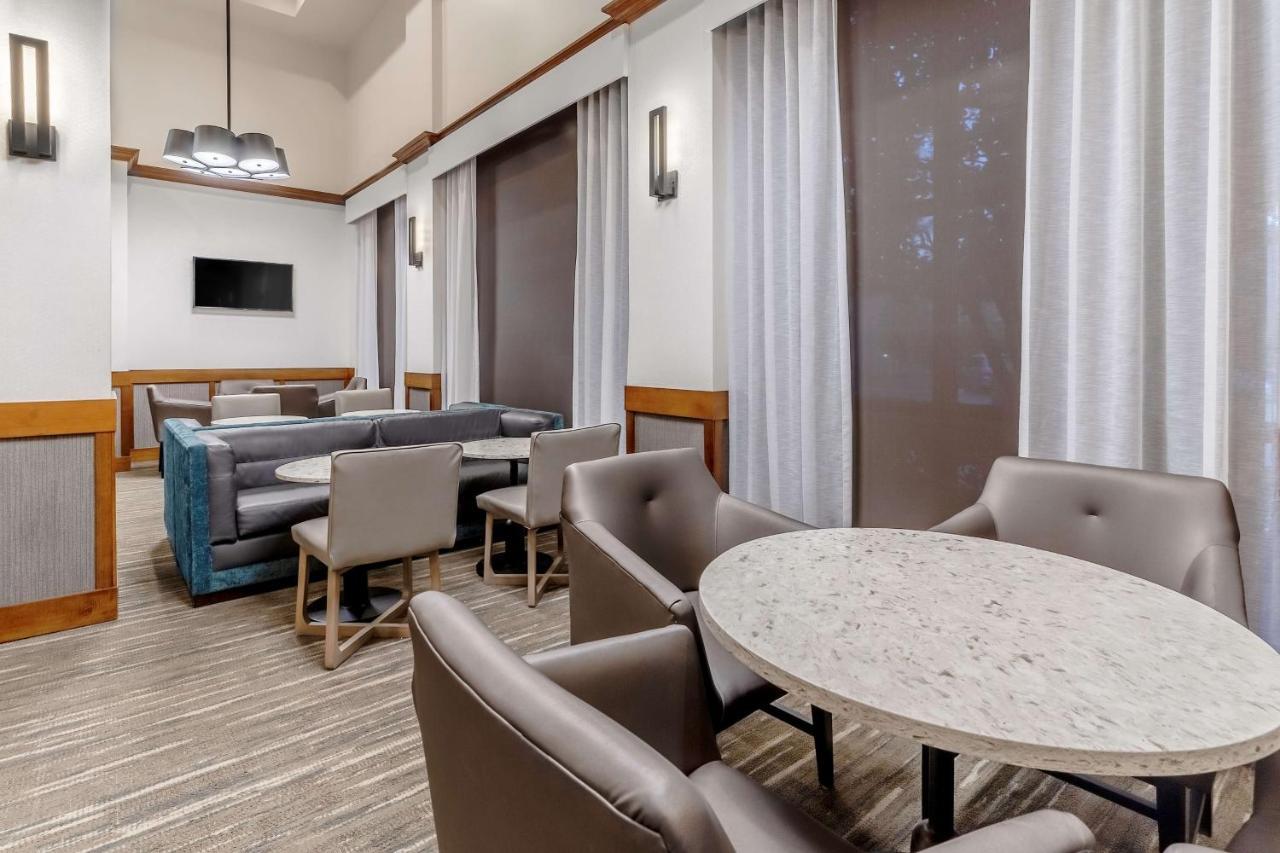 Hyatt Place Richmond Arboretum Экстерьер фото