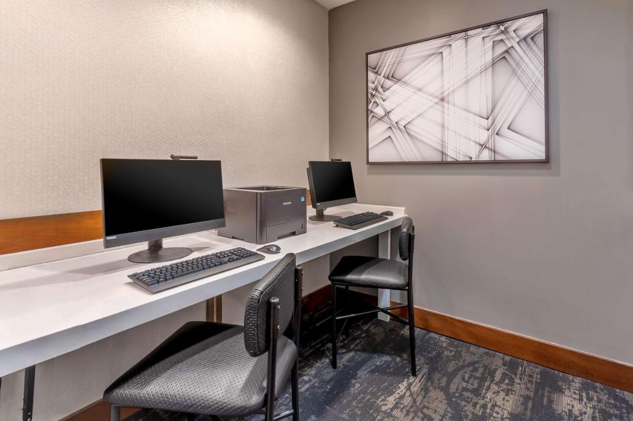 Hyatt Place Richmond Arboretum Экстерьер фото